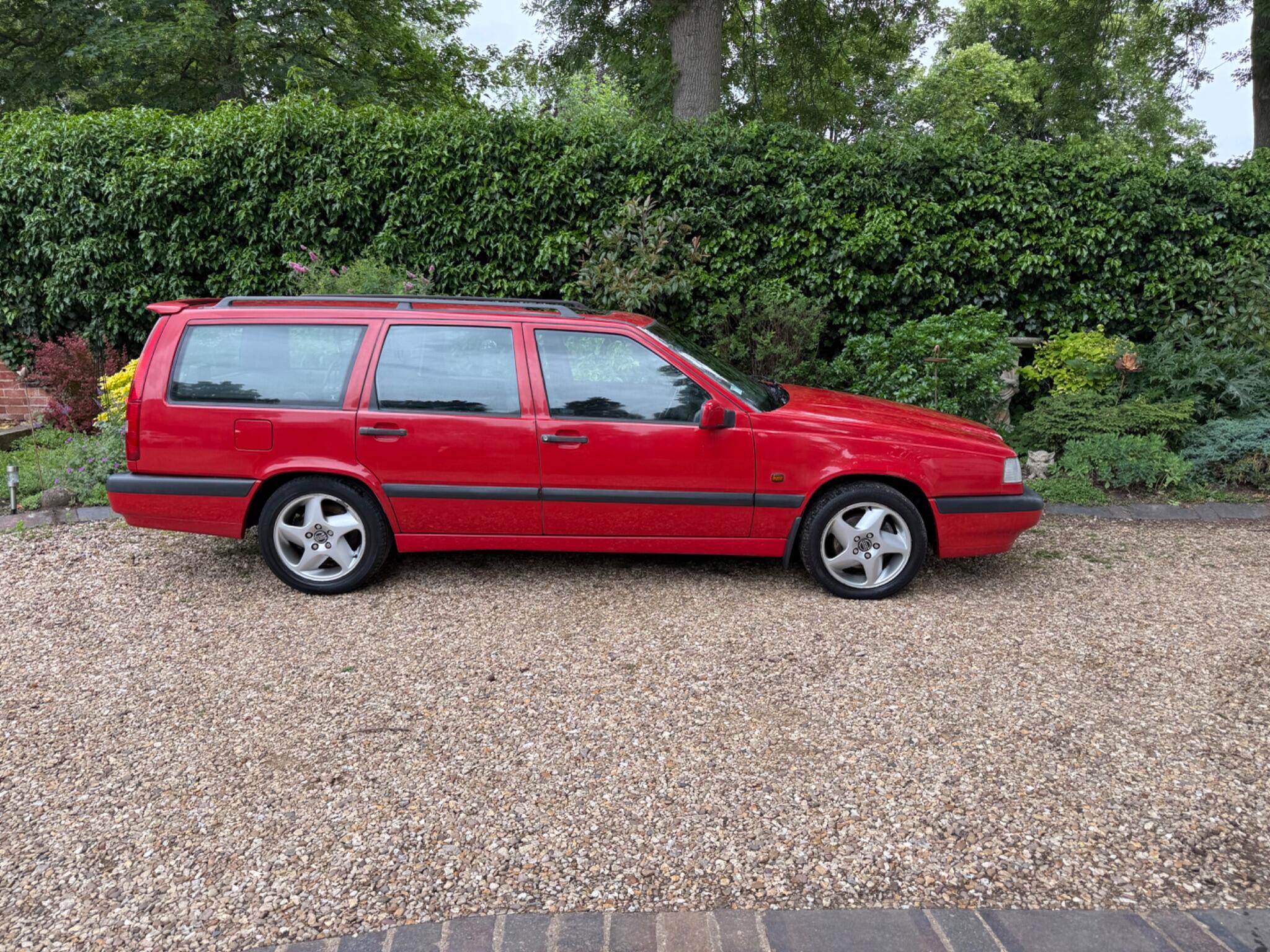 Volvo 850 2.5 20v GLT 5dr — photo 15 of 20